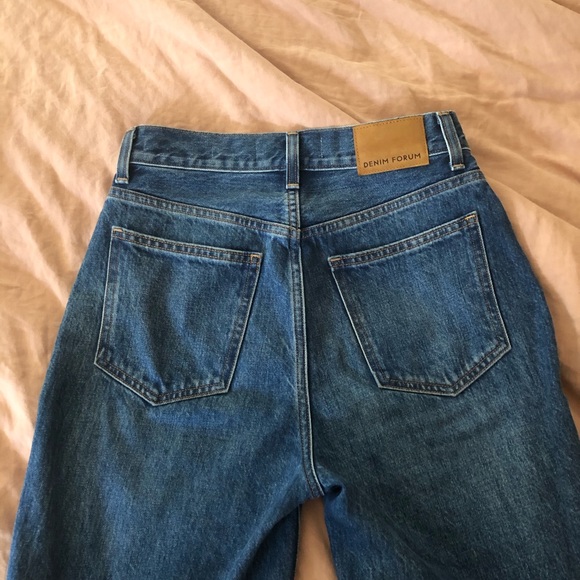 SOLD Denim Forum Gia High Rise Carrot 28L from Aritzia - Picture 5 of 12